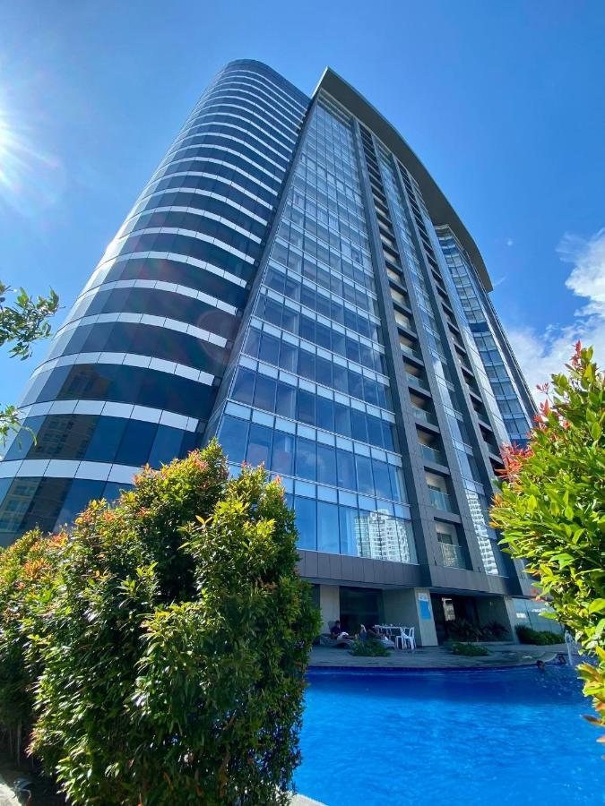 Aeon Towers Executive Suite 2Br 18Th Floor Davao Exterior foto